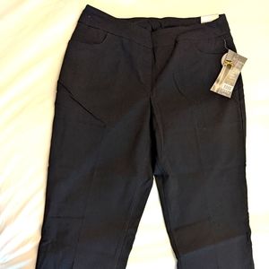 Slim-sation golf capris